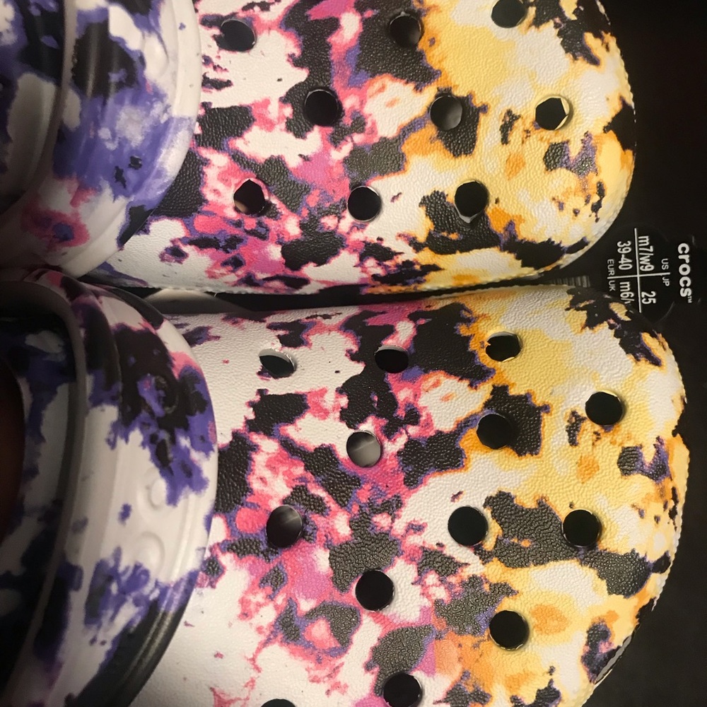Crocs